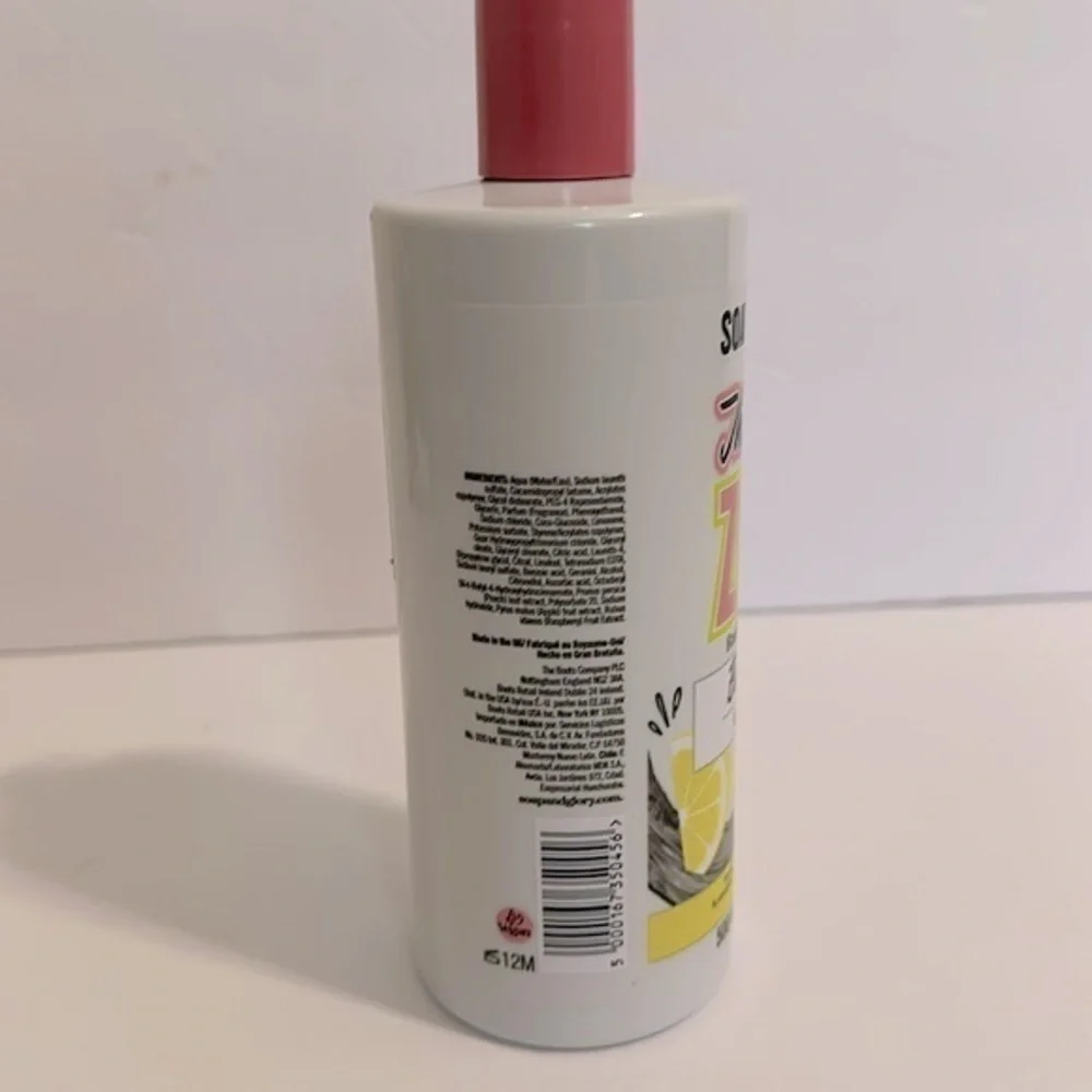 Soap & Glory The Real Zing Radiance Boosting Body Wash  Citrus Scented